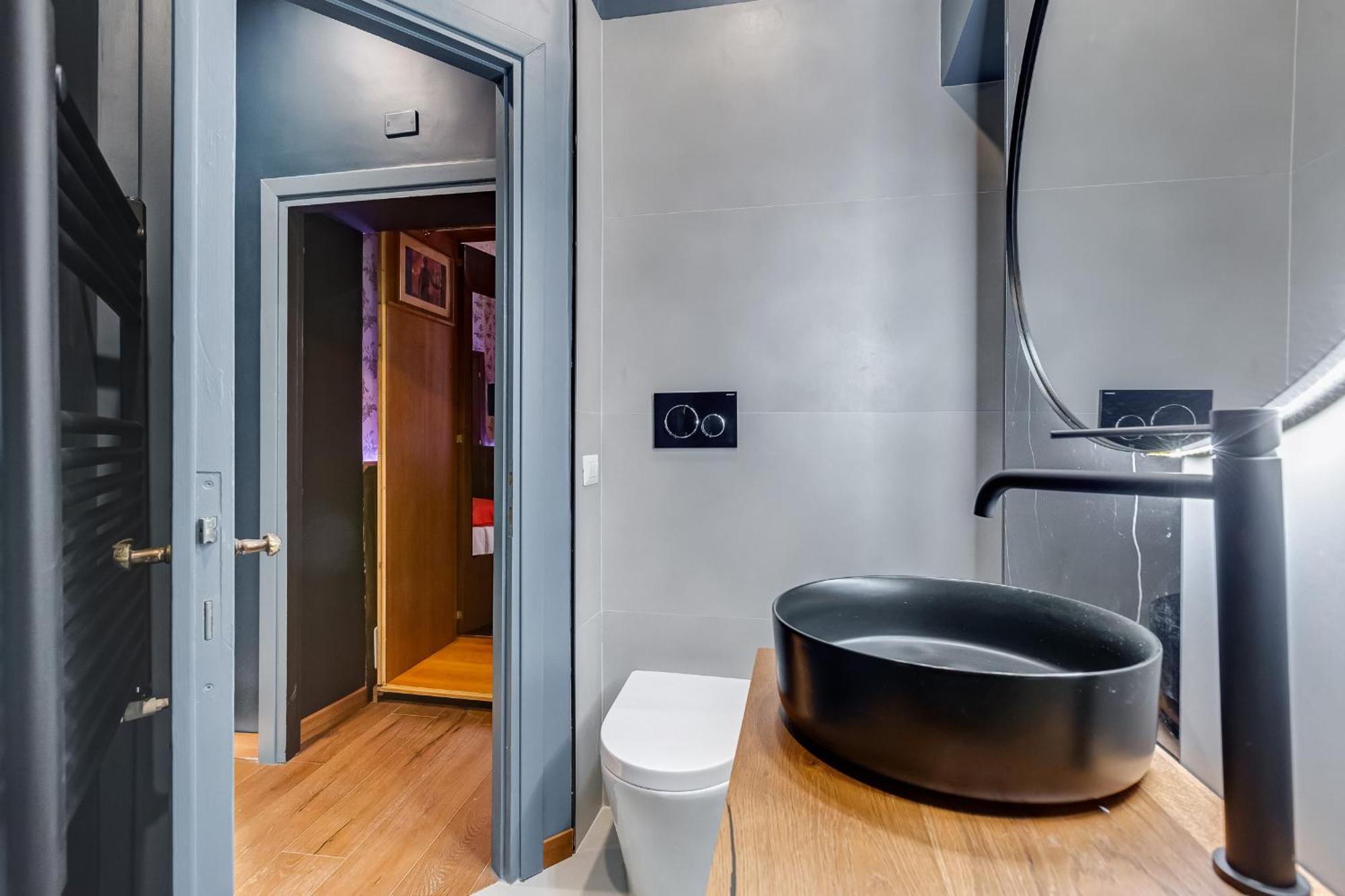 Stranger Pod Lägenhet Rom Exteriör bild